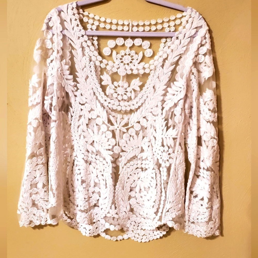 Sheer Lace Long Sleeve Top S